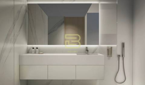 Moradia de Luxo T3 Duplex em Vila Nova de Gaia, na 1ª linha do mar