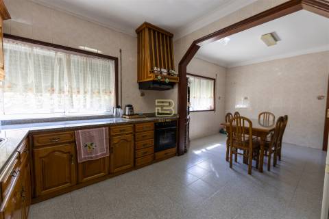 QUINTA de SONHO em ALFENA – 5.794m² de NATUREZA, ESPAÇO e POTENCIAL