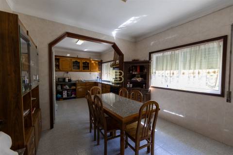 QUINTA de SONHO em ALFENA – 5.794m² de NATUREZA, ESPAÇO e POTENCIAL