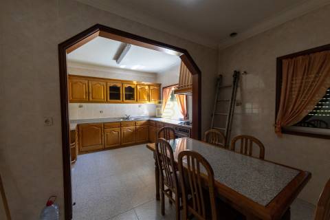 QUINTA de SONHO em ALFENA – 5.794m² de NATUREZA, ESPAÇO e POTENCIAL