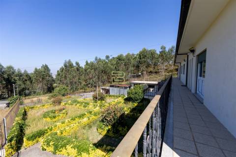 QUINTA de SONHO em ALFENA – 5.794m² de NATUREZA, ESPAÇO e POTENCIAL