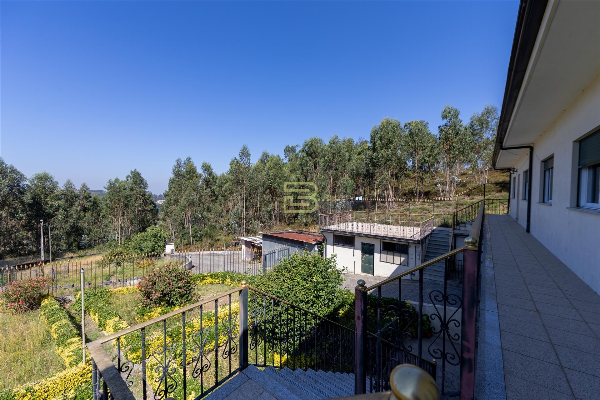 QUINTA de SONHO em ALFENA – 5.794m² de NATUREZA, ESPAÇO e POTENCIAL