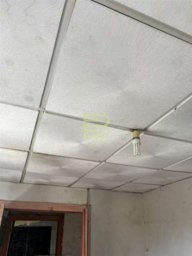 CASA em PEDRA com TERRENO para RECUPERAR ao Seu Gosto!