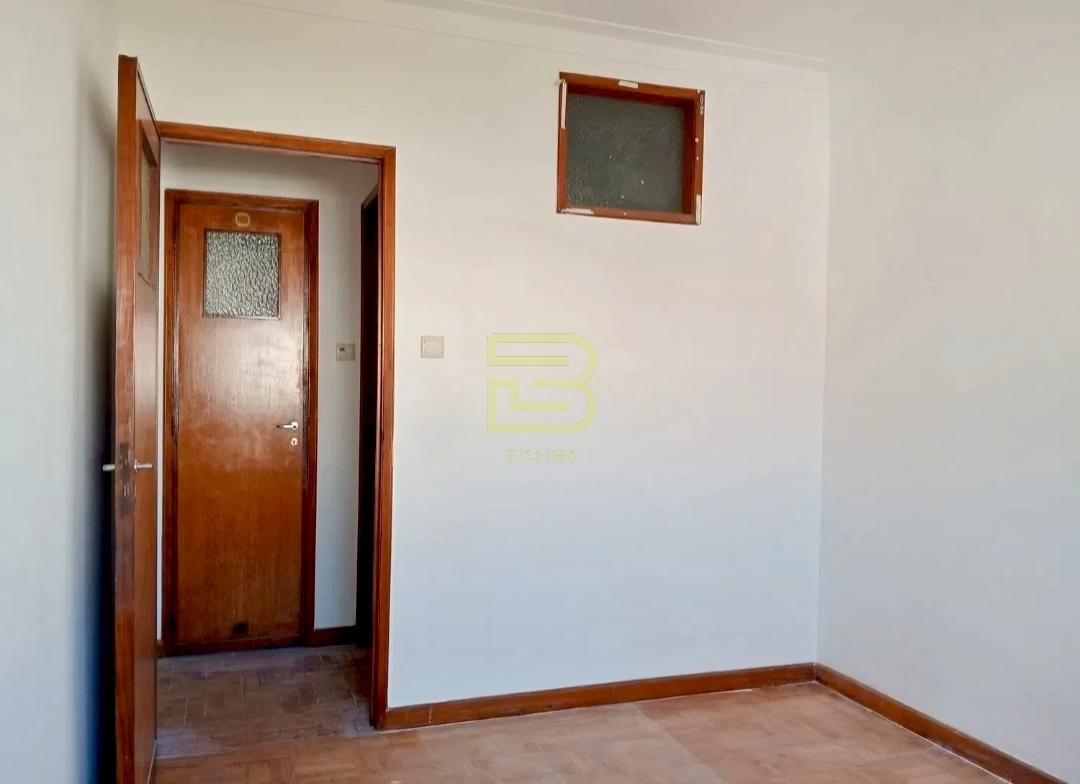T2 TOTALMENTE RENOVADO em GONDOMAR, com 2 Frentes