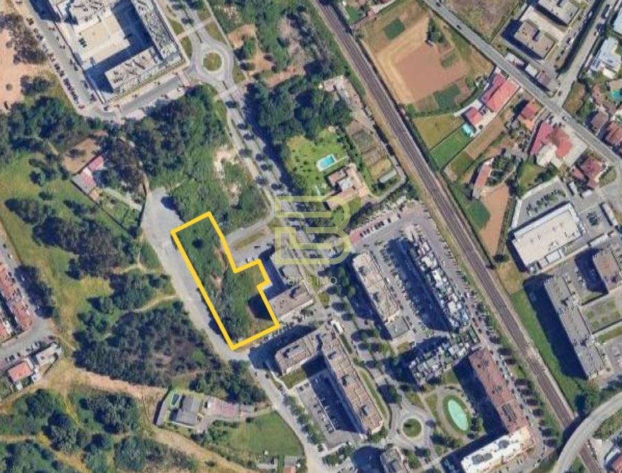 TERRENO URBANIZÁVEL em LAGUEIRÕES, VALONGO, com 5.186,00 m² de área