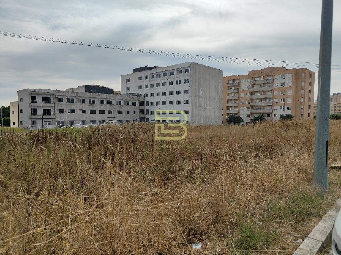 TERRENO URBANIZÁVEL em LAGUEIRÕES, VALONGO, com 5.186,00 m² de área