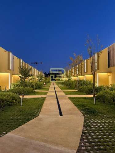 Moradia V3 de luxo no coração de Vilamoura