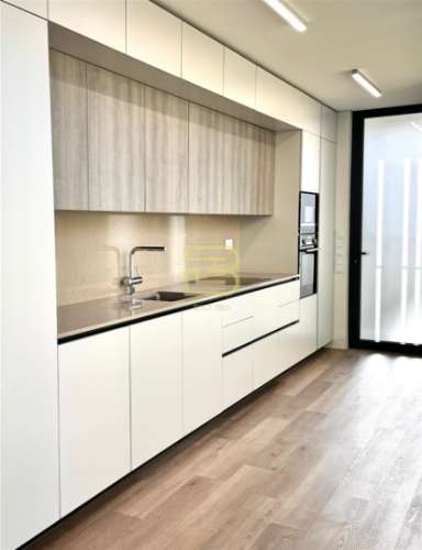 Moradia V3 de luxo no coração de Vilamoura