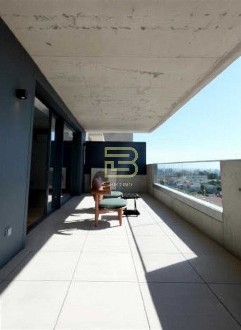 T3 em Leça da Palmeira : Luxo, Espaço e um Terraço Privativo de 20m² à Sua Espera.