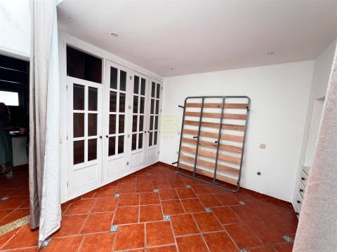 Moradia T1 a 10 minutos da  rotunda da Boavista e 5m da estação de metro Carolina Michaelis