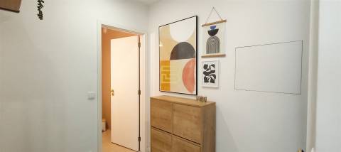 Apartamento T1 com  terraço em Leça da Palmeira