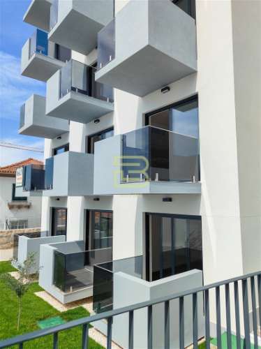 Apartamento T3 novo , num Condomínio Fechado, em Vila Nova de Gaia