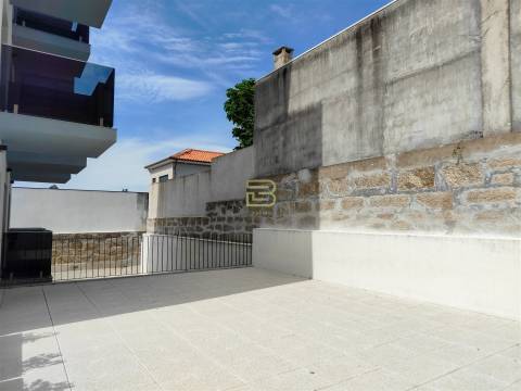 Apartamento T3 novo , num Condomínio Fechado, em Vila Nova de Gaia