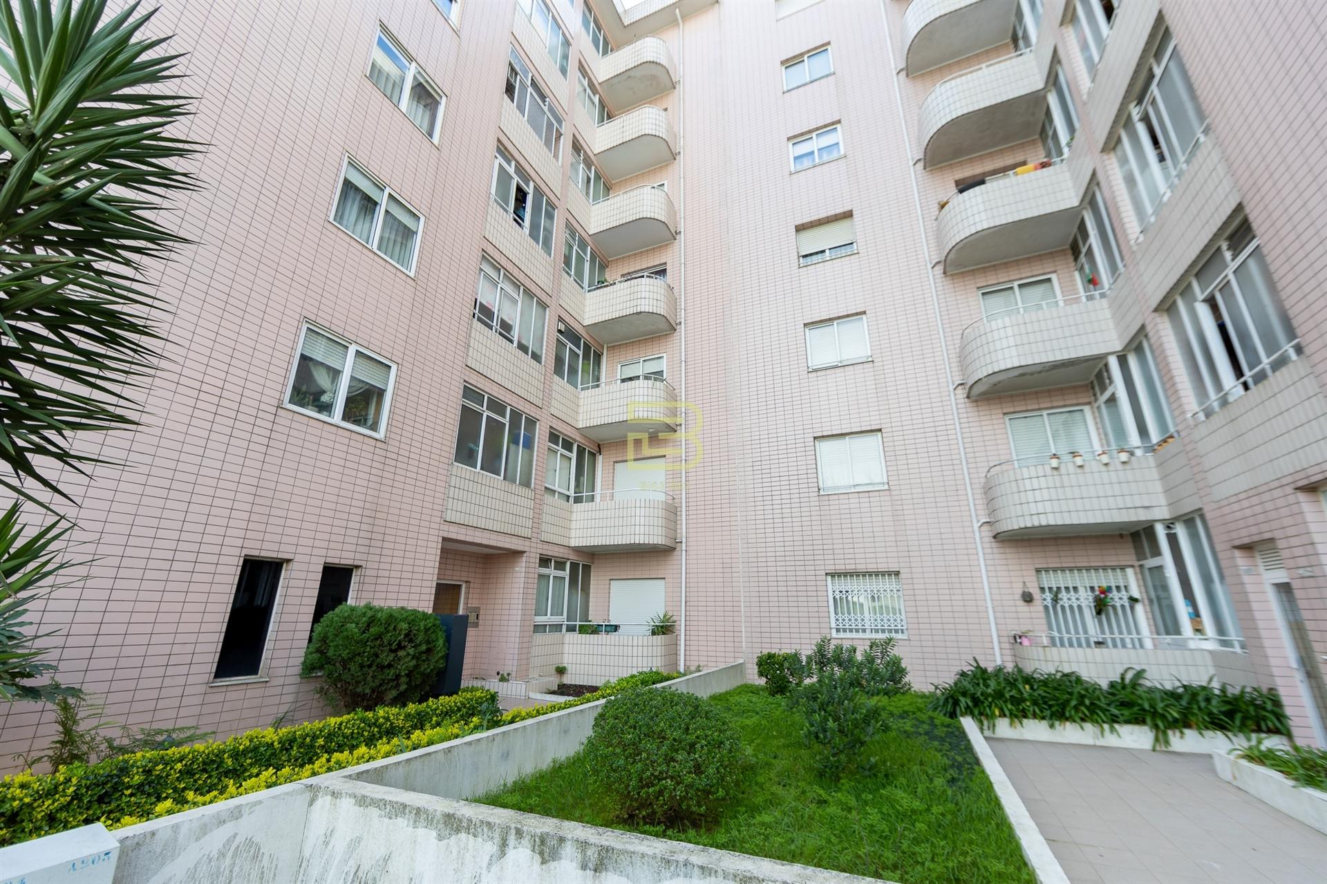 Apartamento T2 em Baguim do Monte — A sua nova casa à beira do Metro