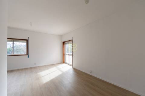 Apartamento T2 em Baguim do Monte — A sua nova casa à beira do Metro