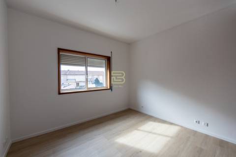 Apartamento T2 em Baguim do Monte — A sua nova casa à beira do Metro