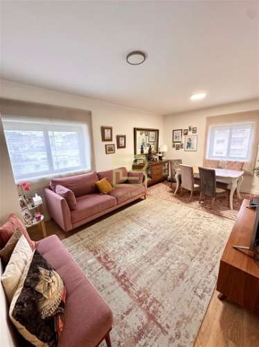 Apartamento T2 - Localização Premium no Coração de Vila Nova de Gaia