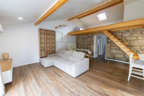 4 Habitações sem inquilinos para venda em Rio Tinto.