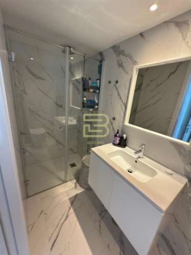 Apartamento T2, com varanda na Rua Pinto Bessa, Porto