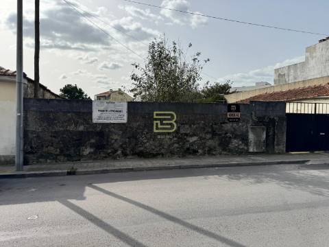 Lote de Terreno com Projeto Aprovado – Senhora da Hora, Matosinhos