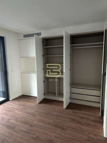 Apartamento T3 novo, com terraço em Vila Nova de Gaia