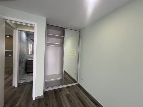 T3+1 Totalmente Renovado | Rés do Chão | Mafamude – Vila Nova de Gaia