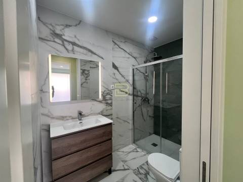 T3+1 Totalmente Renovado | Rés do Chão | Mafamude – Vila Nova de Gaia