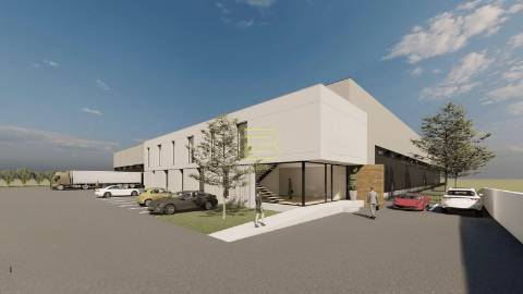 Terreno para construção de Armazém industrial, com 17.900m2, em Vila do Conde.