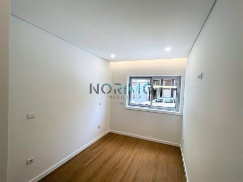 Apartamento T3 Venda em Póvoa de Varzim, Beiriz e Argivai,Póvoa de Varzim