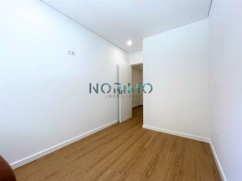 Apartamento T3 Venda em Póvoa de Varzim, Beiriz e Argivai,Póvoa de Varzim