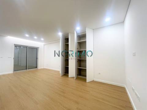 Apartamento T3 Venda em Póvoa de Varzim, Beiriz e Argivai,Póvoa de Varzim