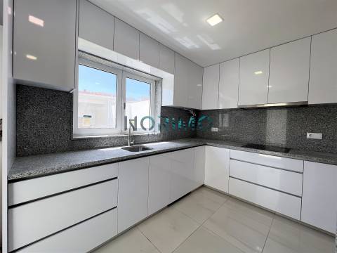 Moradia T3  Centro Póvoa de Varzim