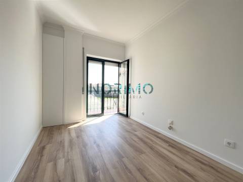 Apartamento T2 Venda em Póvoa de Varzim, Beiriz e Argivai,Póvoa de Varzim