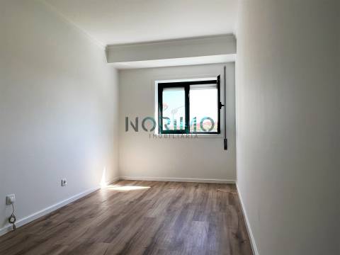 Apartamento T2 Venda em Póvoa de Varzim, Beiriz e Argivai,Póvoa de Varzim