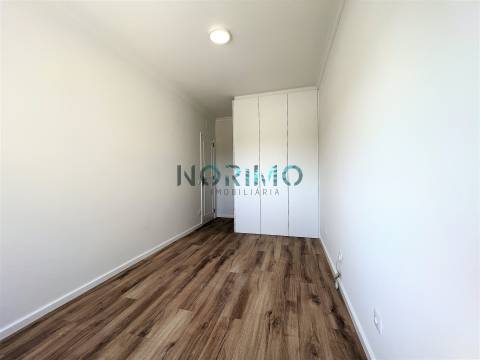 Apartamento T2 Venda em Póvoa de Varzim, Beiriz e Argivai,Póvoa de Varzim