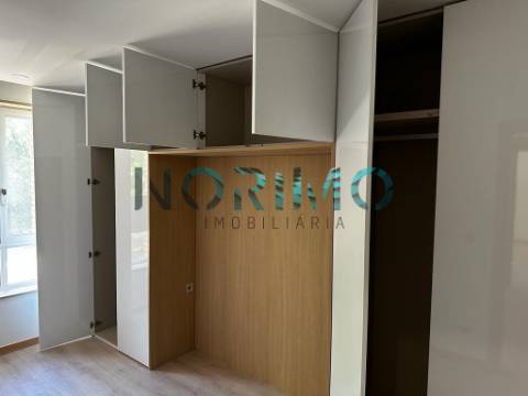 Apartamento T2 Venda em Ramalde,Porto
