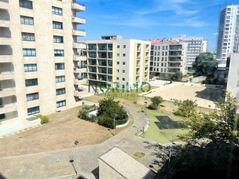 Apartamento T3 Venda em Póvoa de Varzim, Beiriz e Argivai,Póvoa de Varzim