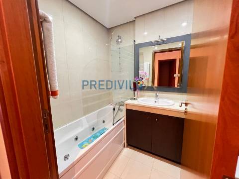 Apartamento T3 Venda em Póvoa de Varzim, Beiriz e Argivai,Póvoa de Varzim