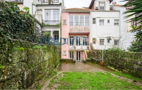 Moradia T4 Venda em Cedofeita, Santo Ildefonso, Sé, Miragaia, São Nicolau e Vitória,Porto