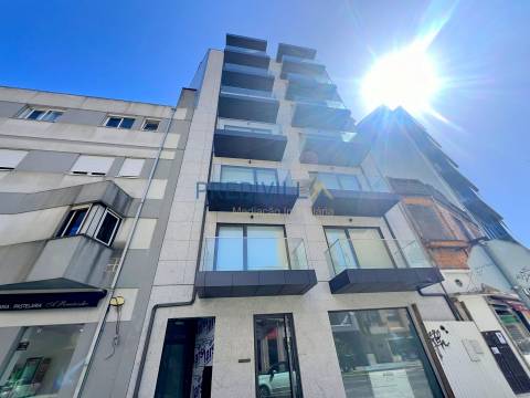 Apartamento T4 DUPLEX Venda em Póvoa de Varzim, Beiriz e Argivai,Póvoa de Varzim