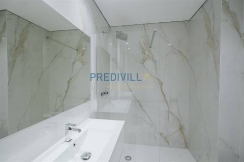 Apartamento T4 DUPLEX Venda em Póvoa de Varzim, Beiriz e Argivai,Póvoa de Varzim