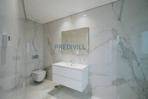 Apartamento T4 DUPLEX Venda em Póvoa de Varzim, Beiriz e Argivai,Póvoa de Varzim