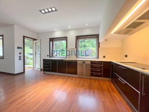 Moradia Isolada T5 Venda em Vilar de Pinheiro,Vila do Conde