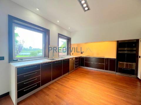 Moradia Isolada T5 Venda em Vilar de Pinheiro,Vila do Conde