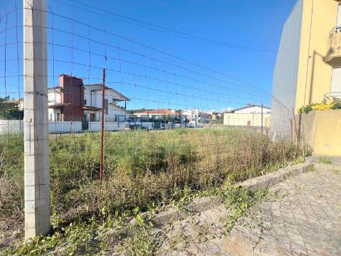 Terreno Para Construção  Venda em Castêlo da Maia,Maia