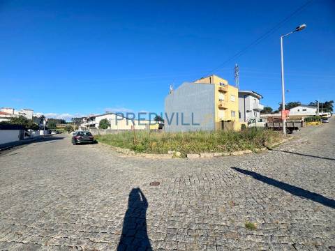 Terreno Para Construção  Venda em Castêlo da Maia,Maia
