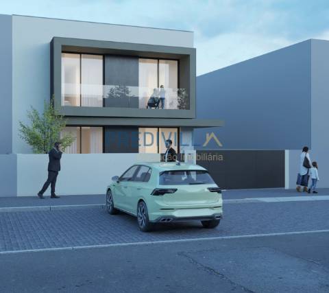 Moradia T4+1 Venda em Moreira,Maia