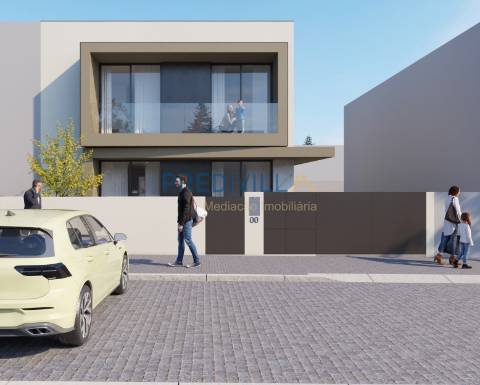 Moradia T4+1 Venda em Moreira,Maia