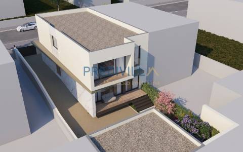 Moradia T4+1 Venda em Moreira,Maia