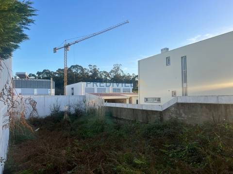 Moradia T4+1 Venda em Moreira,Maia